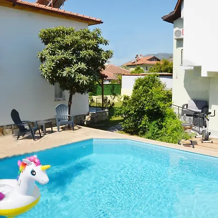 Villa Yes